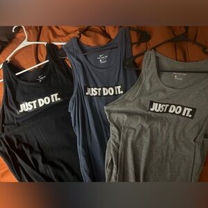 ⭐️NIKE TANKTOP BUNDLE⭐️